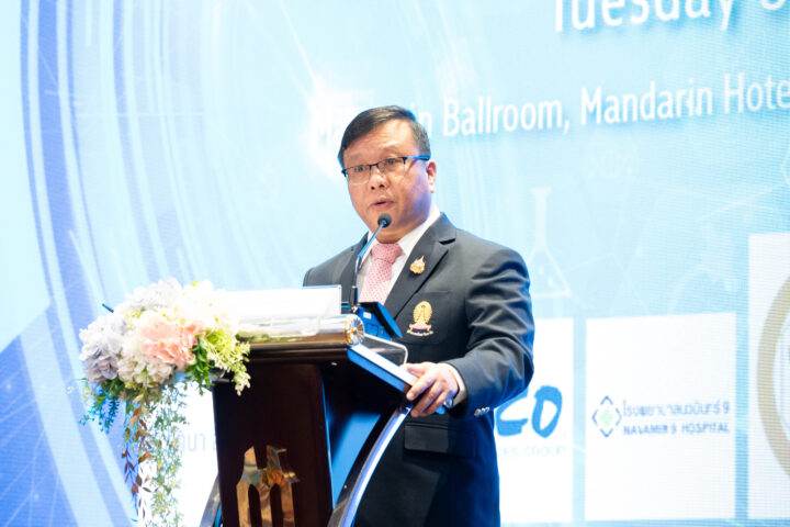 Assoc. Prof. Dr. Siridej Sujiva Acting Vice President, Chulalongkorn University