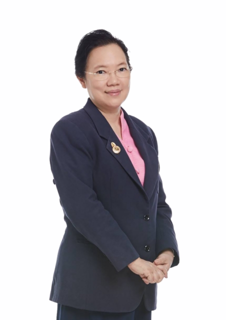 Prof. Dr. Vipan Prachuabmoh Director of the integrated interdisciplinary project to support an aging society and former Dean of the College of Population Studies, Chulalongkorn University ศ. ดร.วิพรรณ ประจวบเหมาะ ผู้อำนวยการโครงการบูรณาการสหศาสตร์เพื่อรองรับสังคมผู้สูงวัย และอดีตคณบดีวิทยาลัยประชากรศาสตร์ จุฬาลงกรณ์มหาวิทยาลัย
